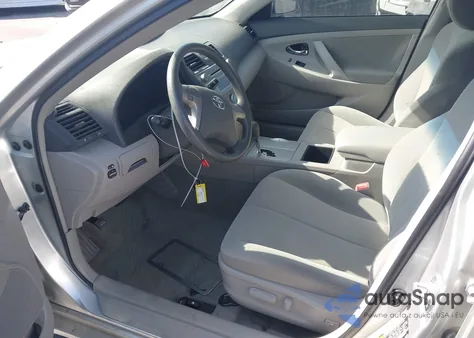 2007 Toyota Camry Le V6 from USA, damaged, VIN 4T1BK46K97U029563